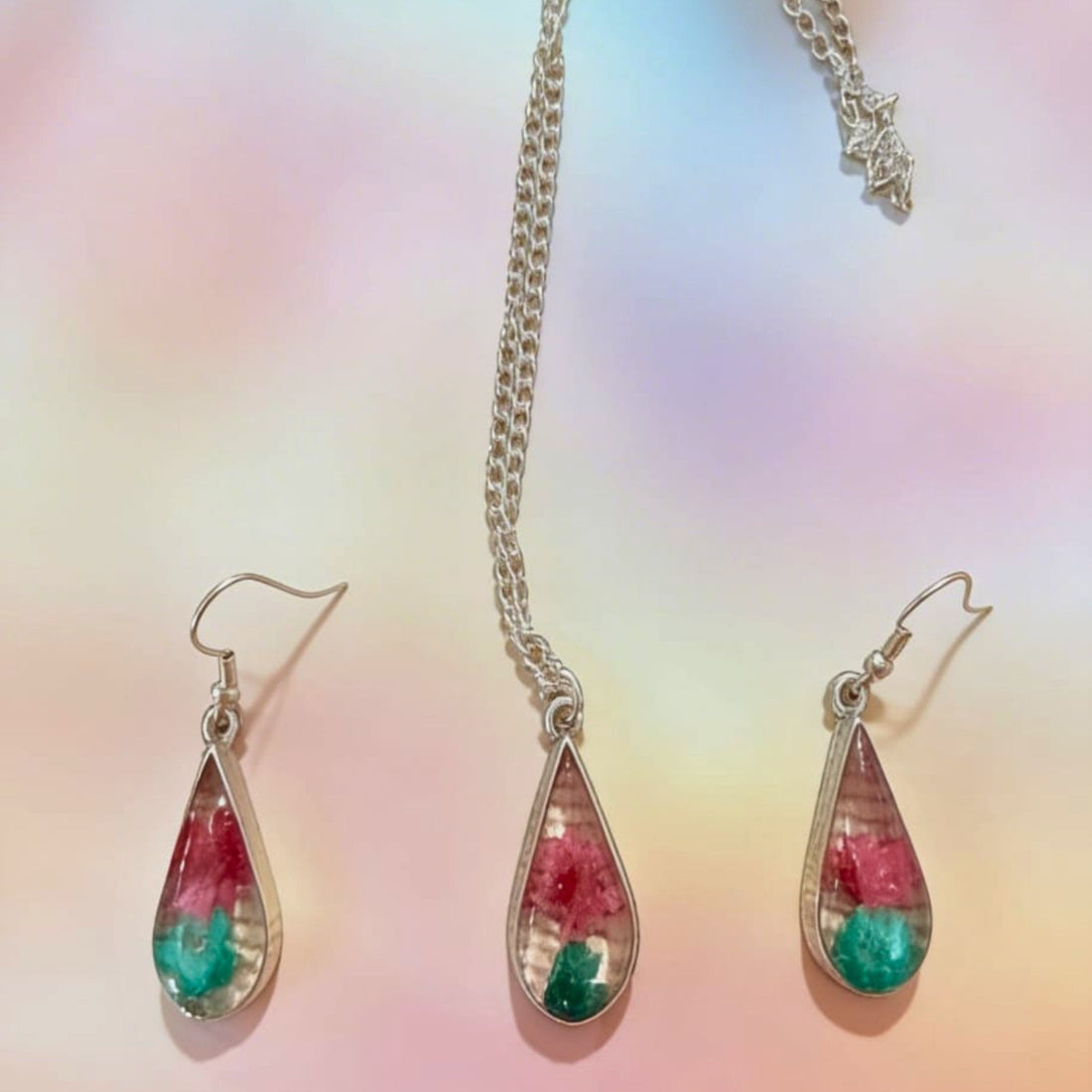 Dual Bloom Floral Jewelry Set by Suryatra