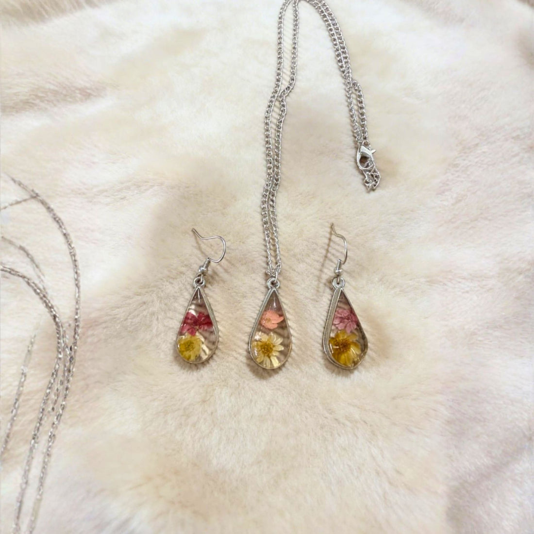 Spring Blossom Floral Jewelry Set by Suryatra