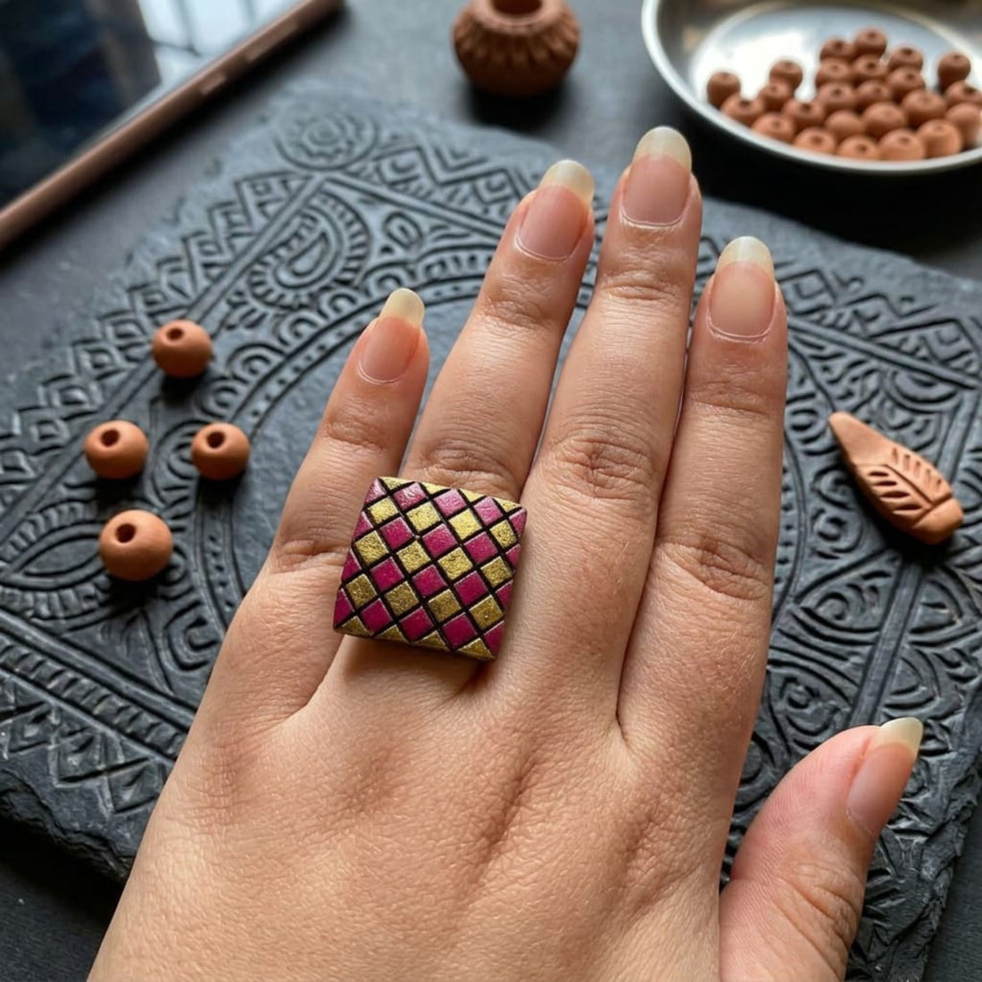 Aakriti by Suryatra